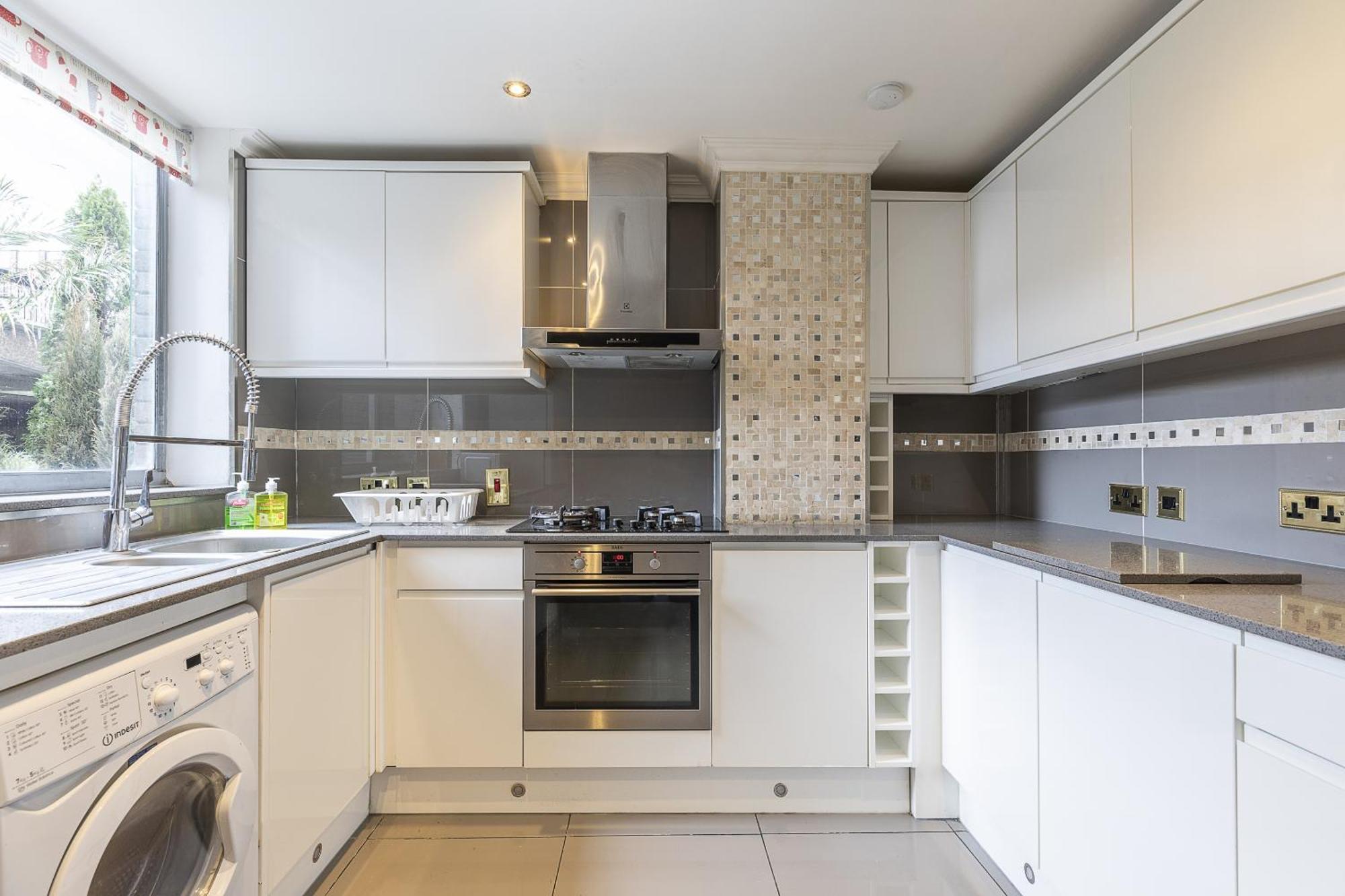 Gorgeous 4 Bedrooms Apartment Near Hyde Park And Oxford St London Exterior photo
